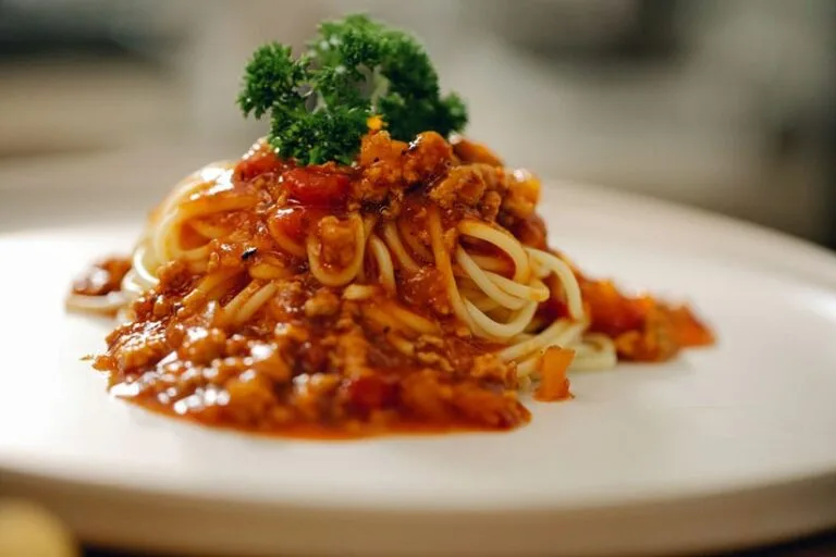How to Cook Spaghetti Bolognese